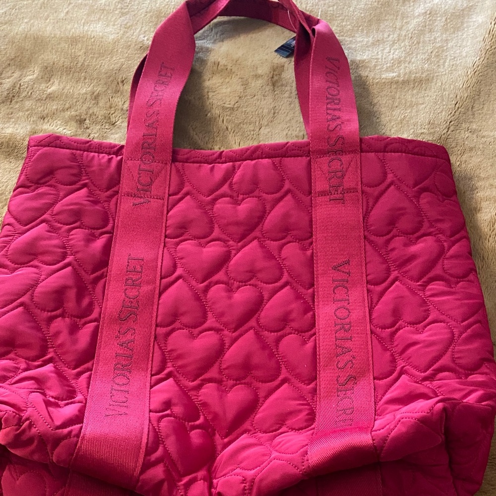 Victoria’s Secret new red zip top tote bag